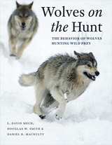 front cover of Wolves on the Hunt