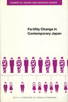 front cover of Fertility Change in Contemporary Japan