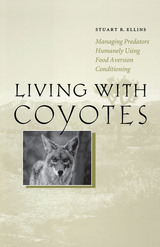 front cover of Living with Coyotes