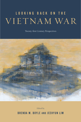 front cover of Looking Back on the Vietnam War