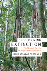 front cover of Decolonizing Extinction