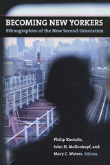 front cover of Becoming New Yorkers